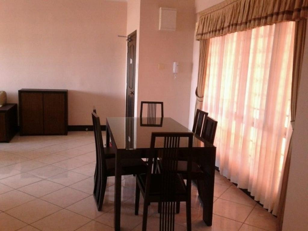 Homestay Marina Court Кота-Кинабалу Номер фото